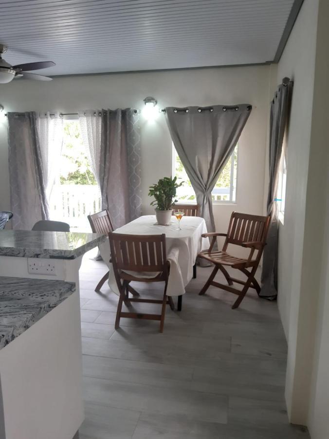 Tranquility Suites- Feels Like Home Choiseul Exterior foto