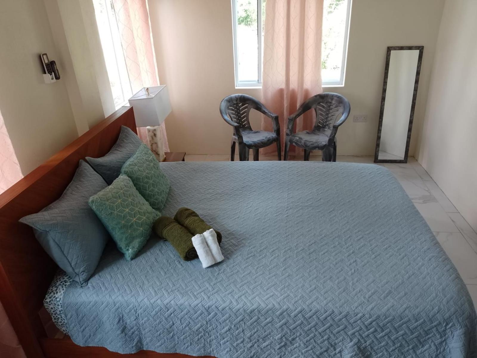 Tranquility Suites- Feels Like Home Choiseul Exterior foto